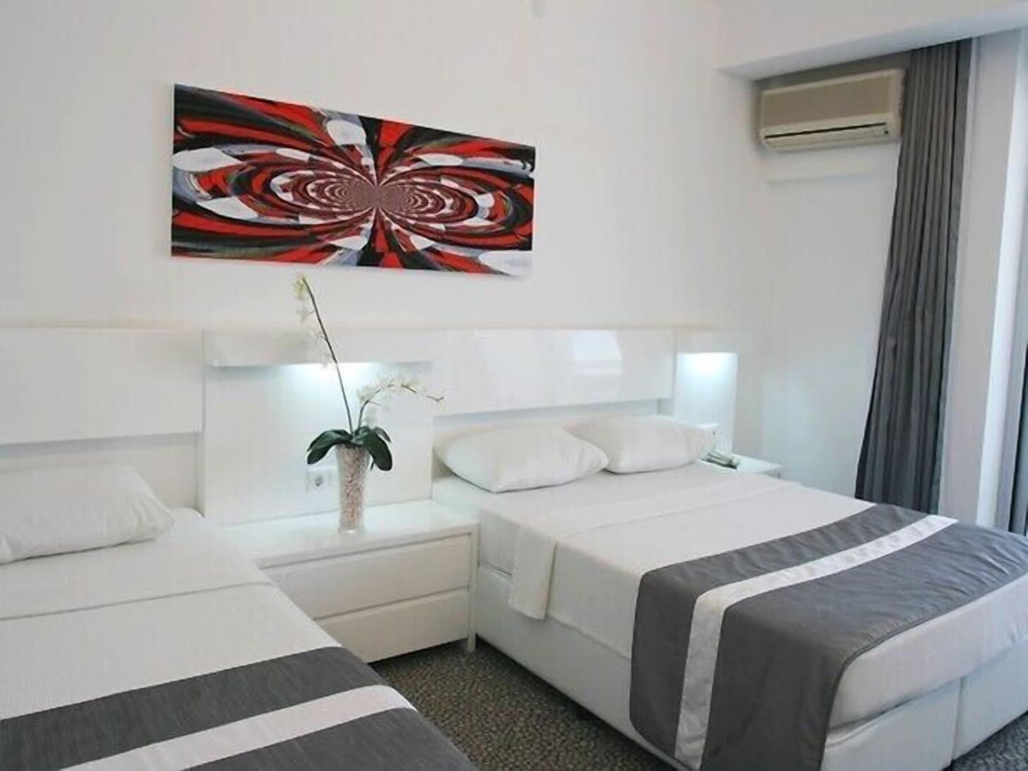 Inkim Hotel Alaçatı Buitenkant foto