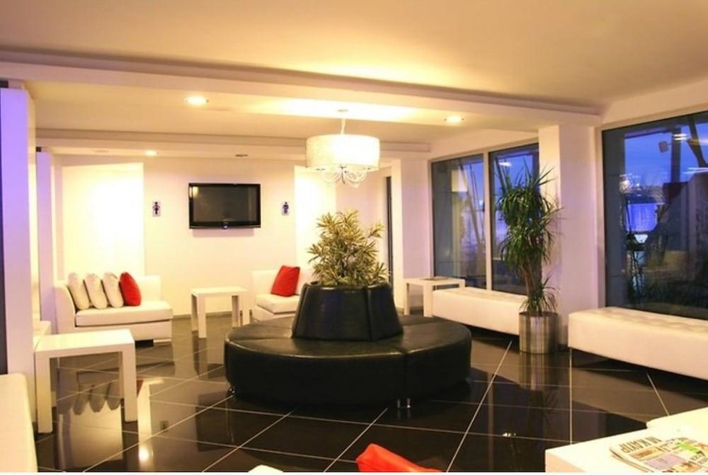 Inkim Hotel Alaçatı Buitenkant foto
